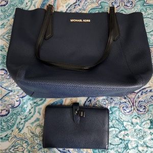 Micheal Kors & Wallet Set